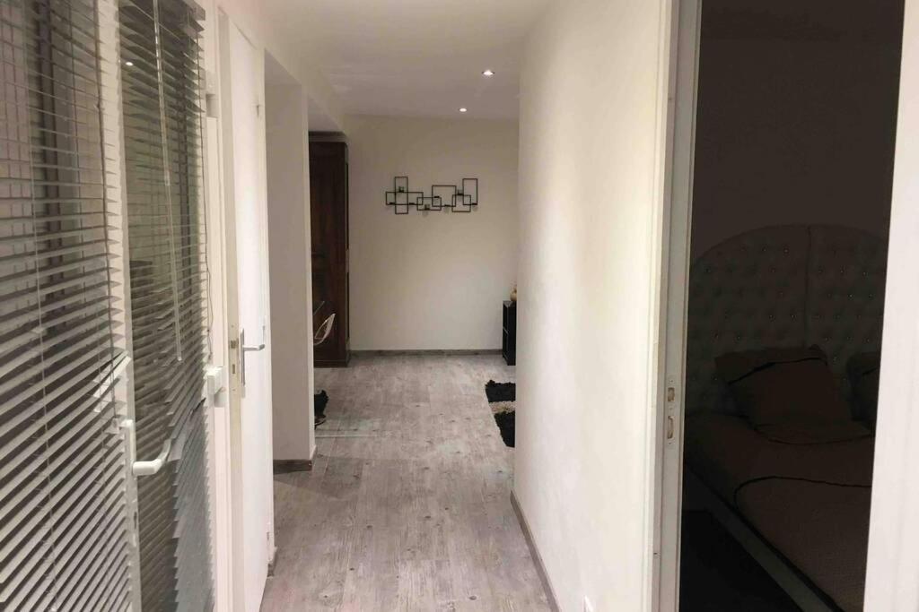 Appartement Rez De Chausse Maison มอร์บิเยร์ ภายนอก รูปภาพ